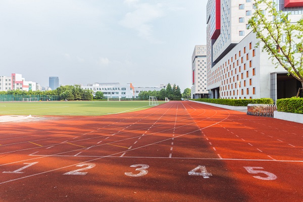 高校網站建設公司的解決方案